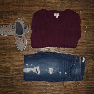 🍁St Johns Bay burgundy Sweater 🍁